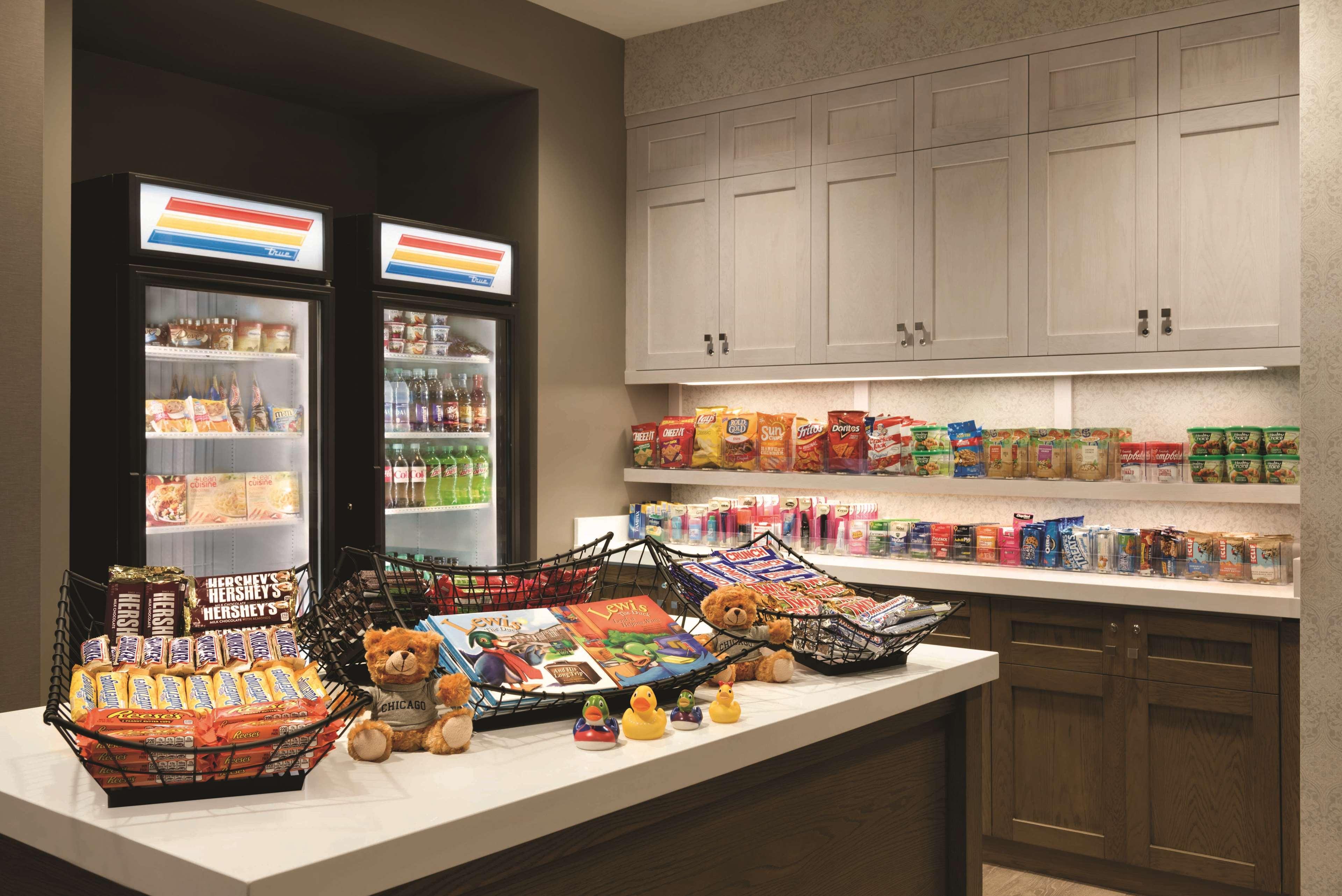 Homewood Suites By Hilton Chicago West Loop Fulton Mkt Area Bagian luar foto