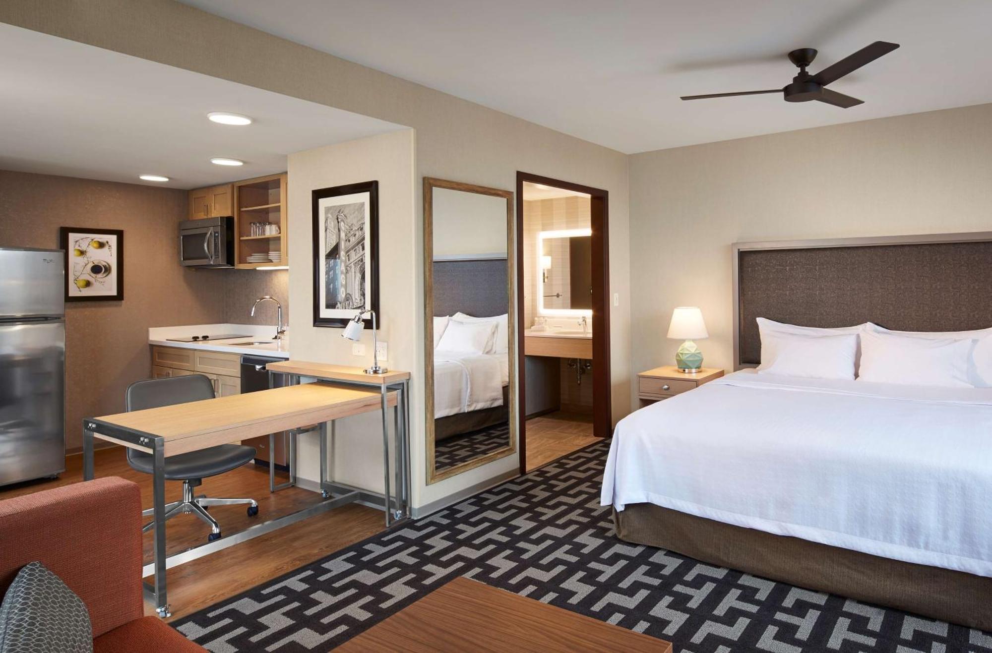 Homewood Suites By Hilton Chicago West Loop Fulton Mkt Area Bagian luar foto