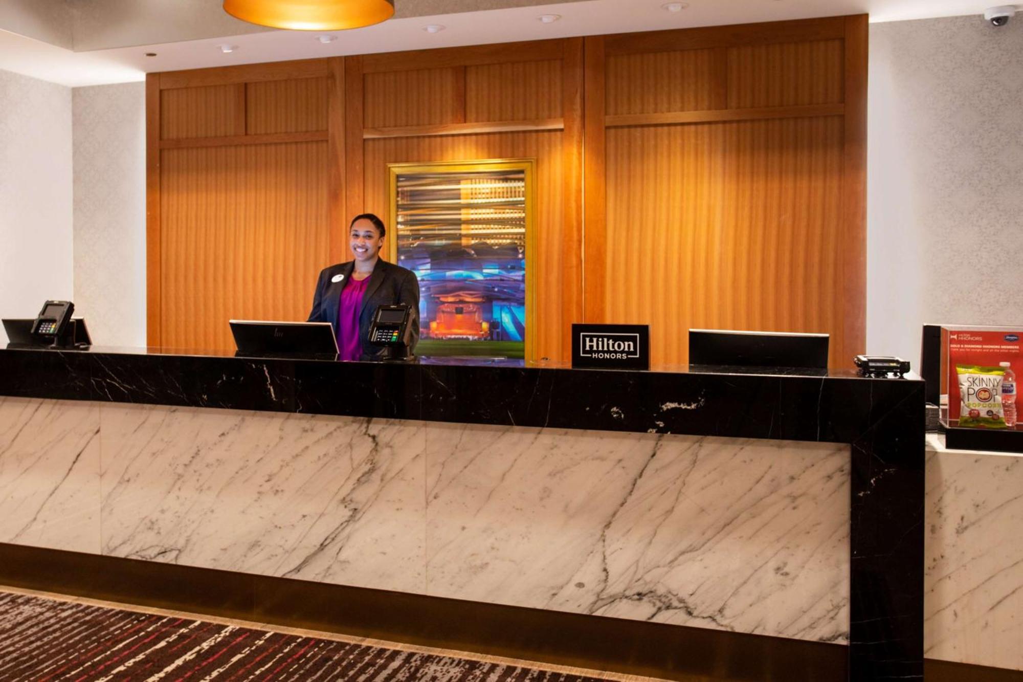 Homewood Suites By Hilton Chicago West Loop Fulton Mkt Area Bagian luar foto