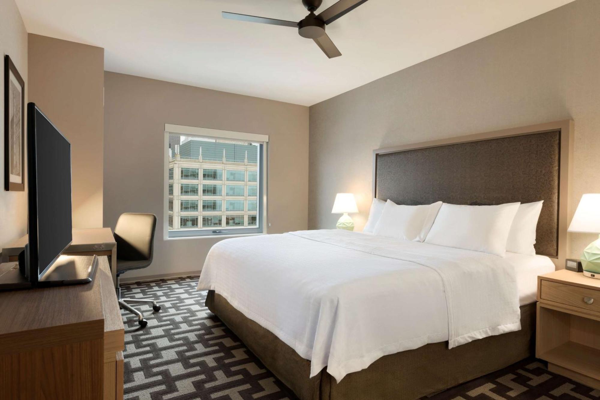 Homewood Suites By Hilton Chicago West Loop Fulton Mkt Area Bagian luar foto
